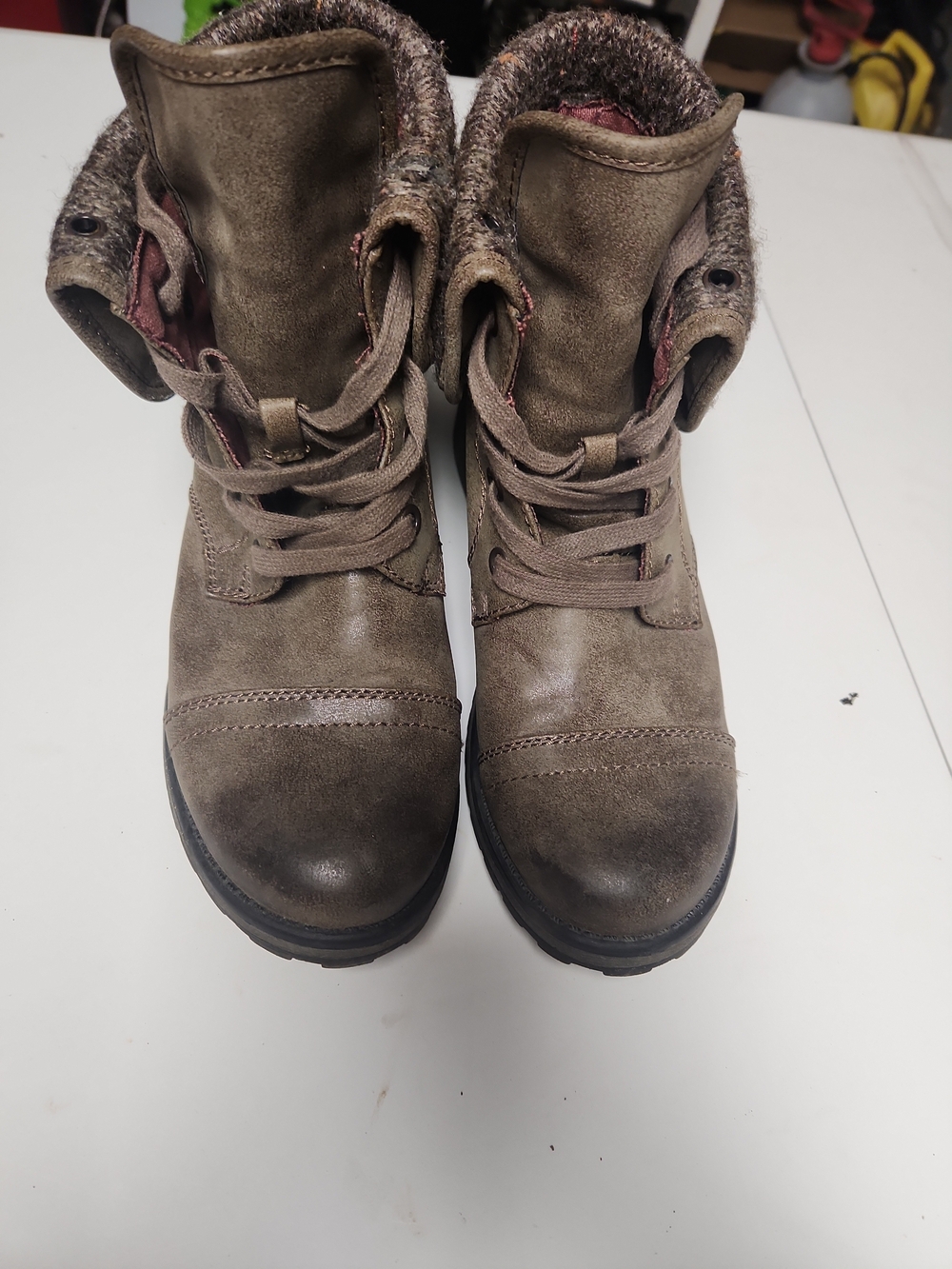 Roxy Taupe Lace-Up Ankle Boots with Knit Collar